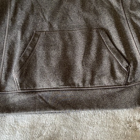 Gray North Face Hoodie - Picture 4 of 8